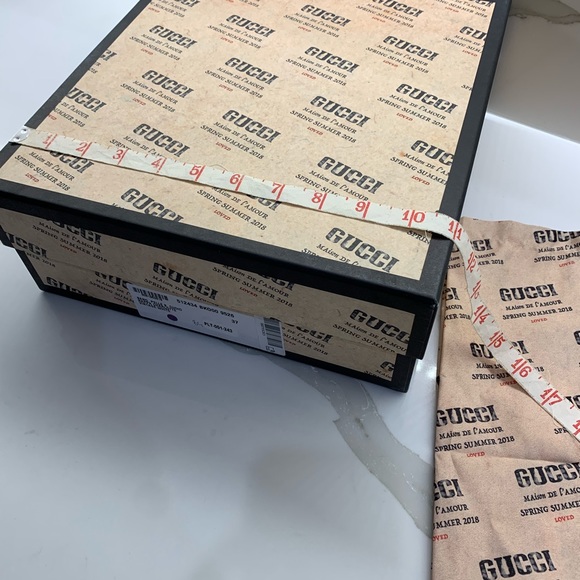 Gucci empty shoe box with 2 dust bags - Picture 11 of 16